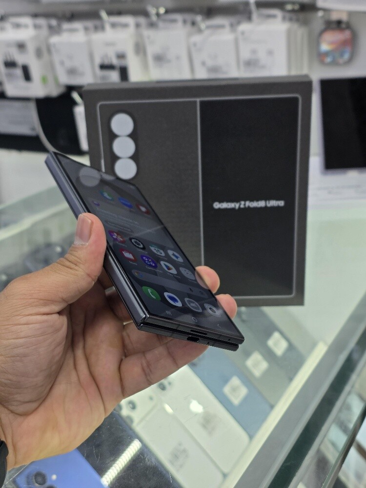 SAMSUNG GALAXY Z FOLD 8 ULTRA 256Gb - 3