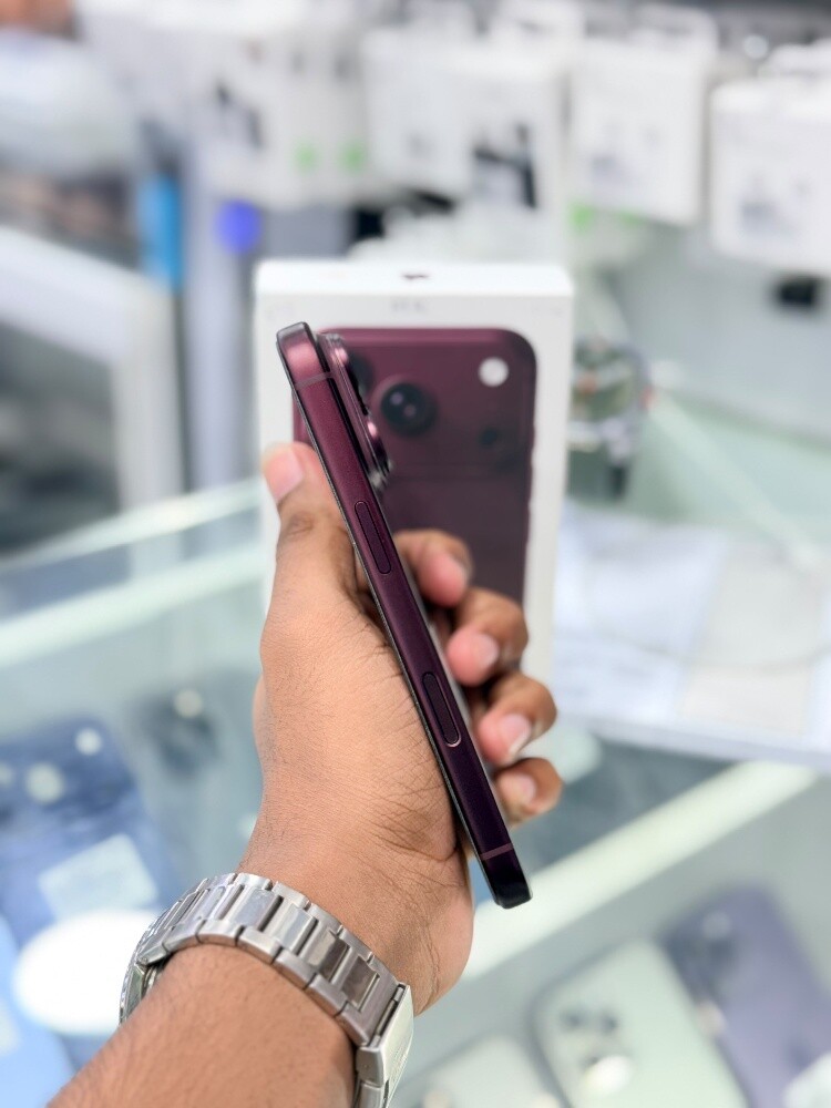APPLE IPHONE 18 PRO 512  PHYSICAL - 5
