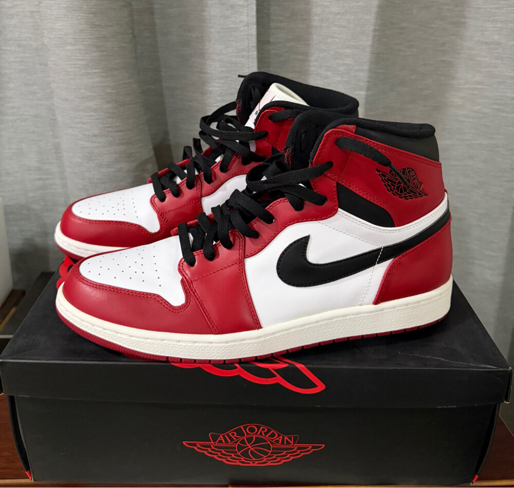 Air Jordan 1 Retro High ‘Chicago’ - 1