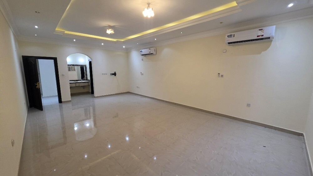For Rent Villa in Umm Salal Ali
Loc - 13