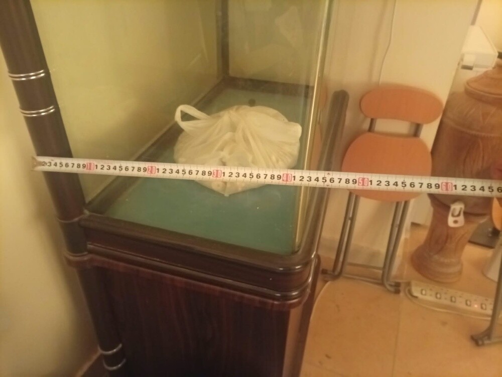 Large Fish Aquarium with Bottom Cab - 11