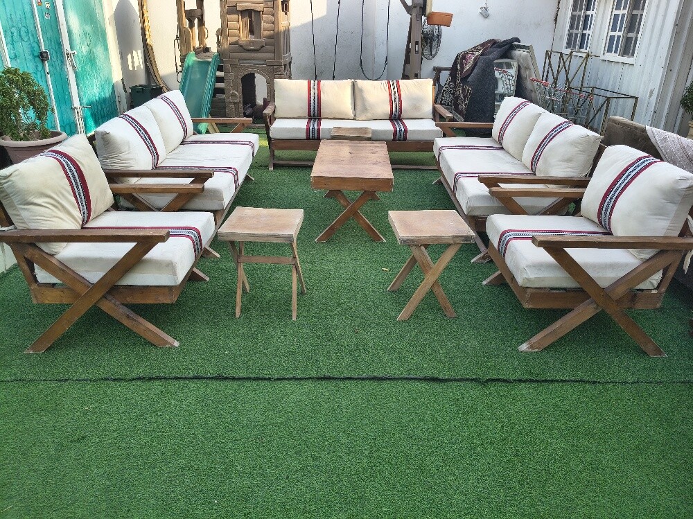 Outdoor seating - 5