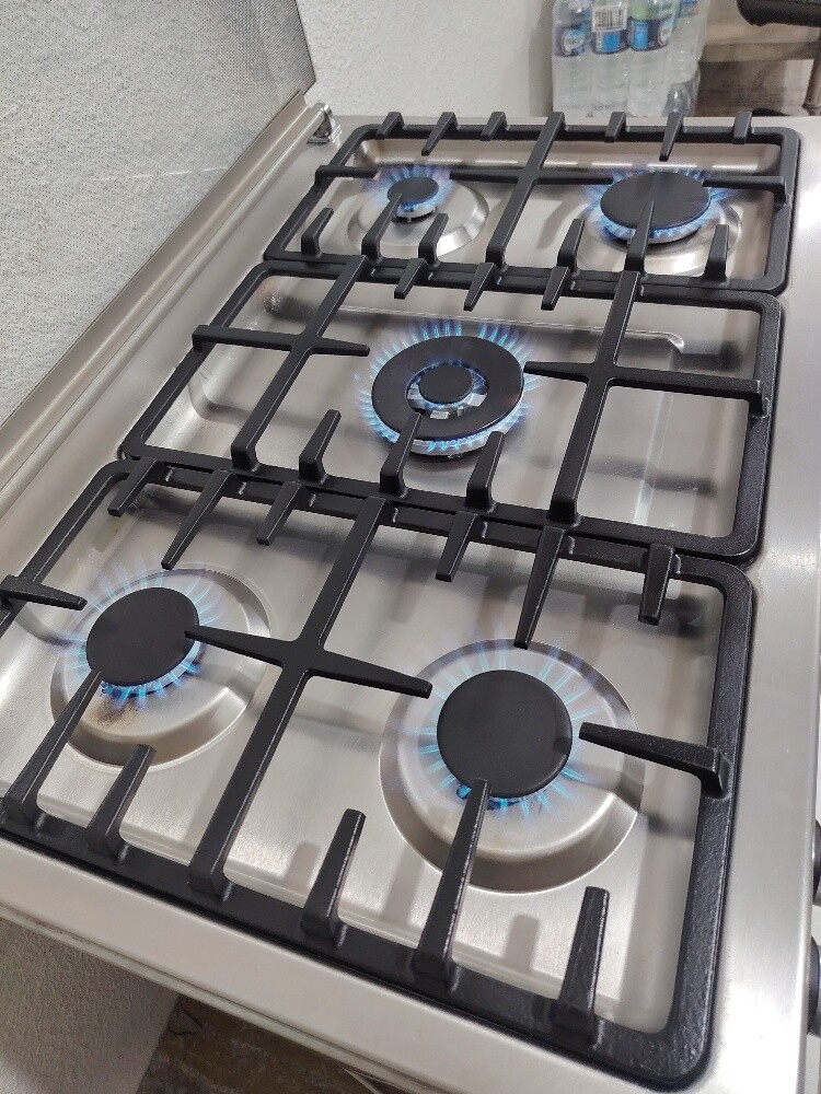 90x60 Cm stove sale almost new - 4