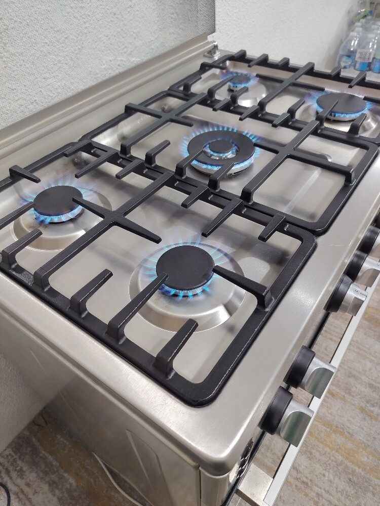90x60 Cm stove sale almost new - 3