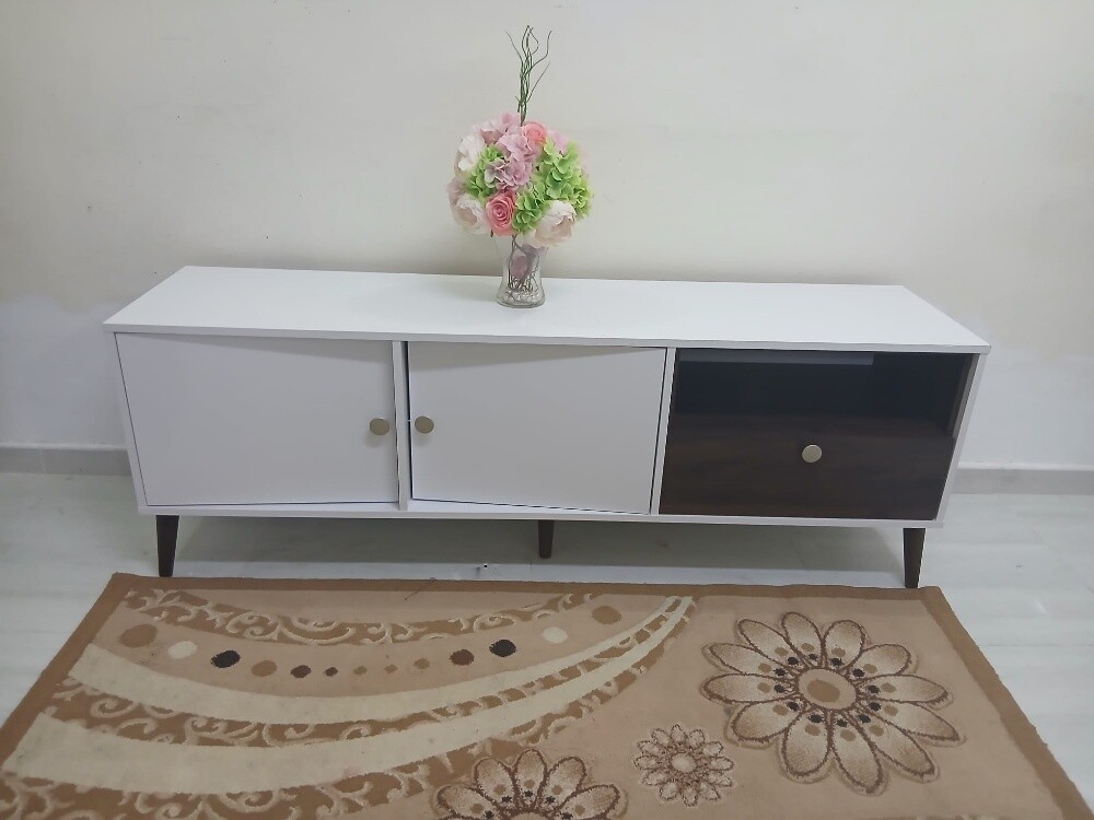 Sale tv table - 1