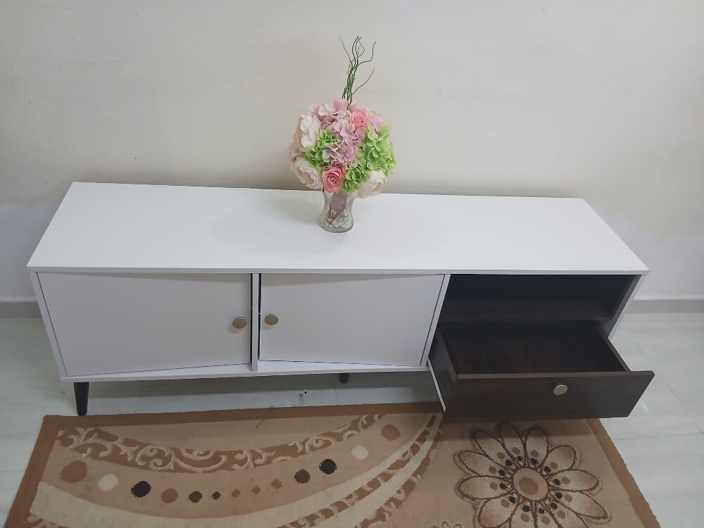 Sale tv table - 3