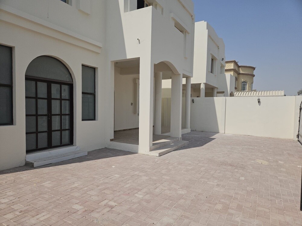 Villa for sale in Al Khisa, opposit - 4