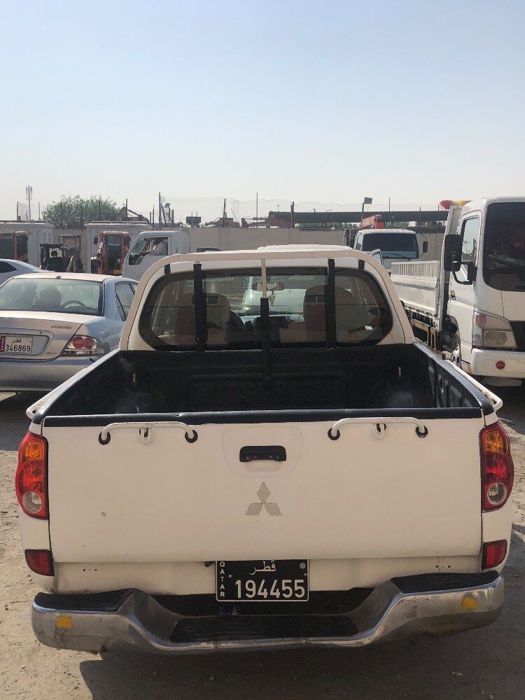 Mitsubishi pickup 2008 - 5