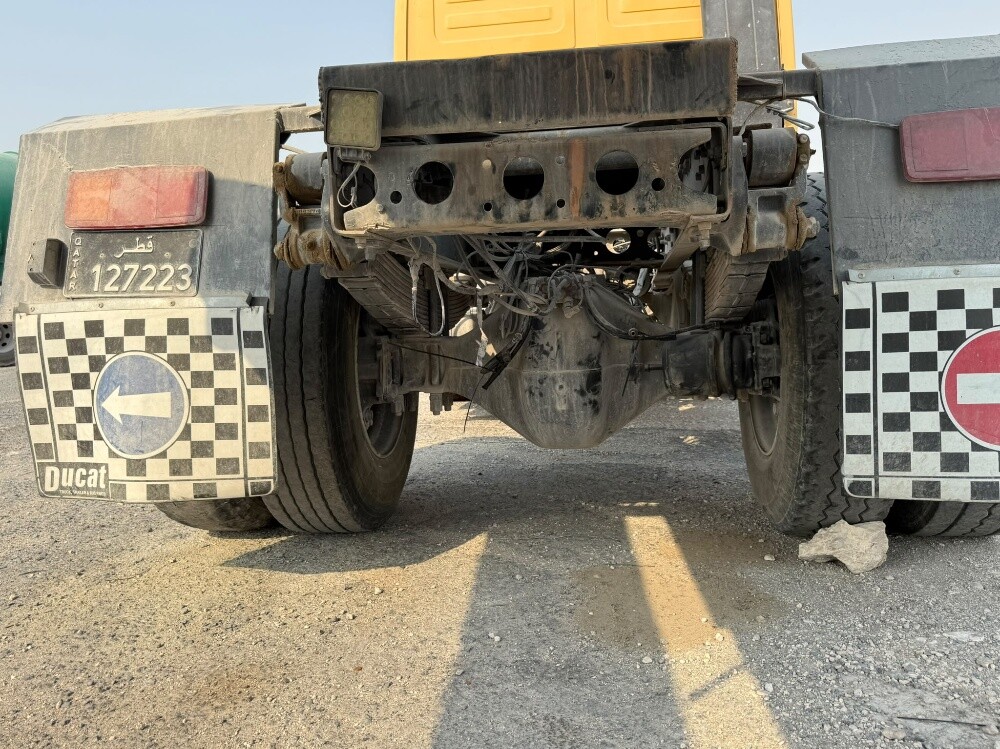 2000 model actros for sale - 2
