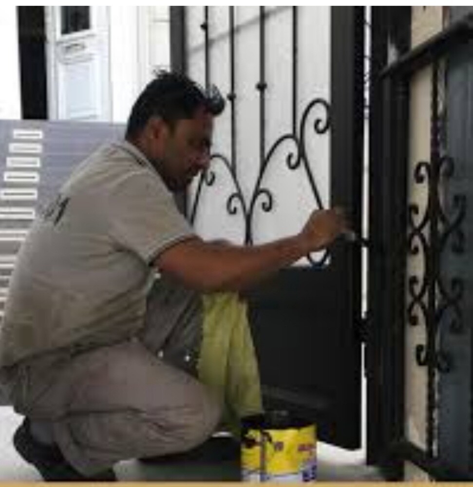 مطلوب صباغين حديد خبرة داخل قطر - 1