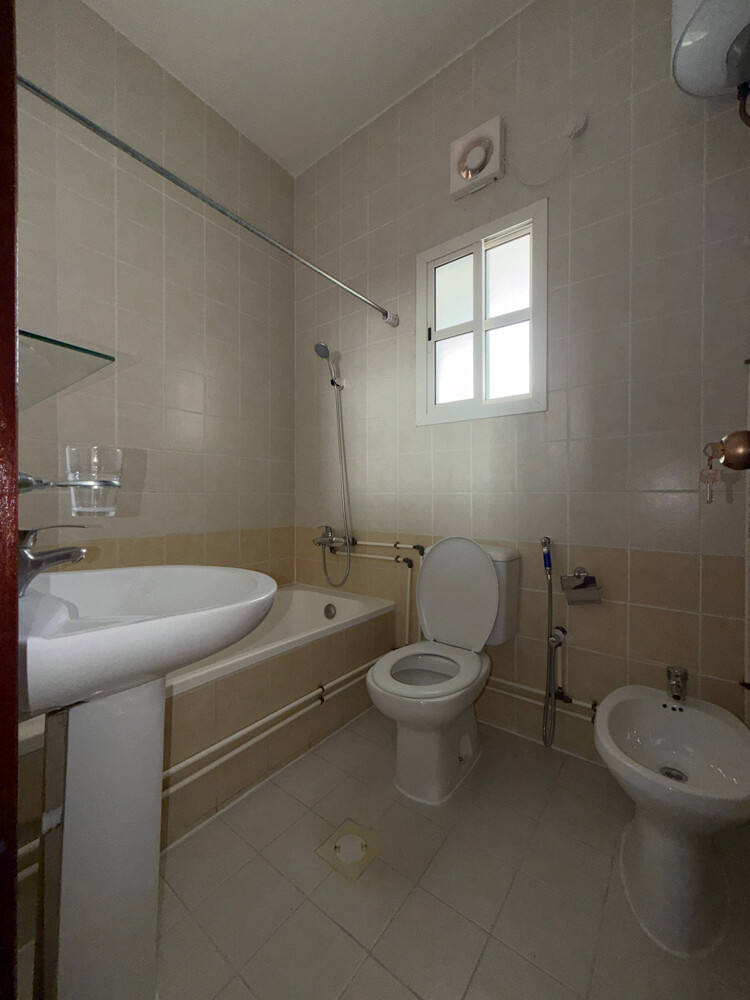 3 bhk+ balcony in Bin omran - 10