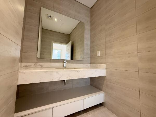 FF 1 BR | OPEN KITCHEN | BALCONY - 9