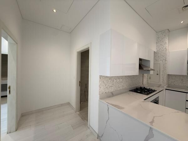 FF 1 BR | OPEN KITCHEN | BALCONY - 5