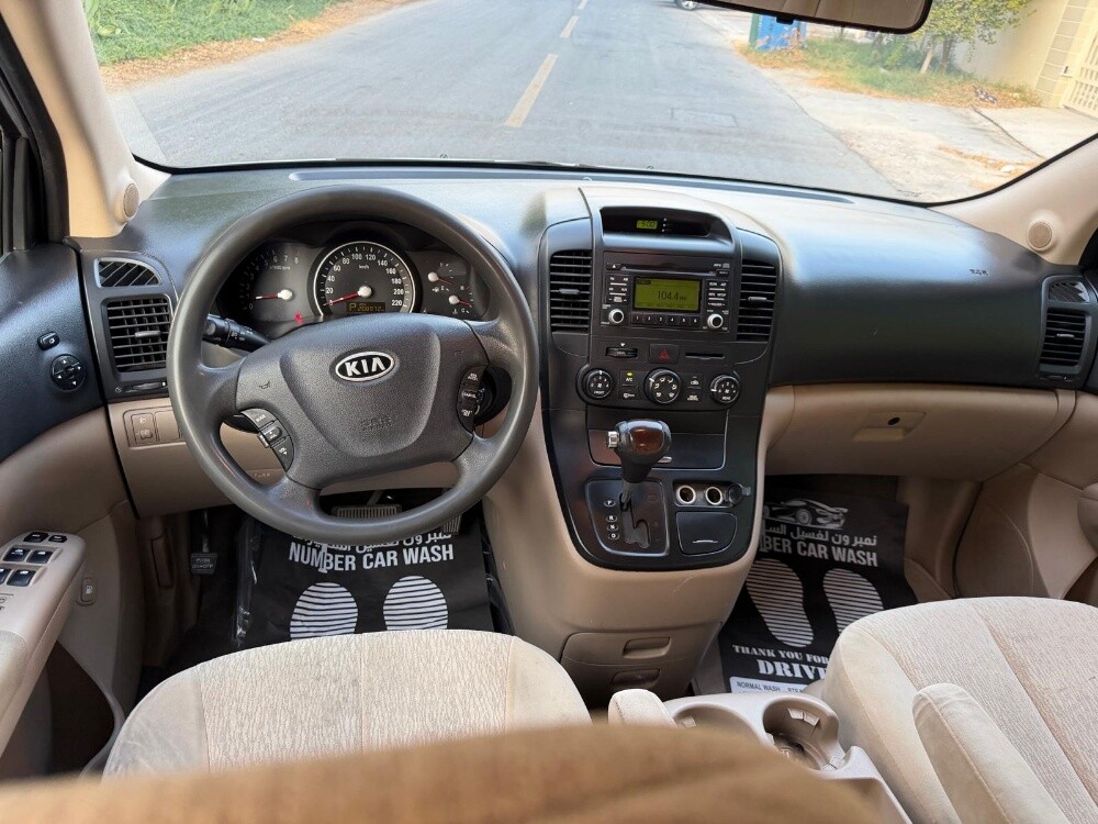 KIA CARNIVAL - 3