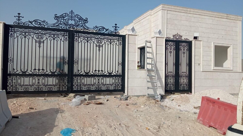 صبغ أبواب الحديد الخارجية - 24