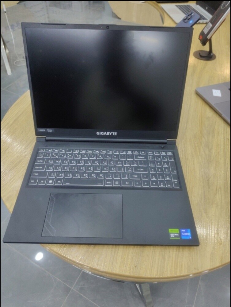 gaming laptop - 2