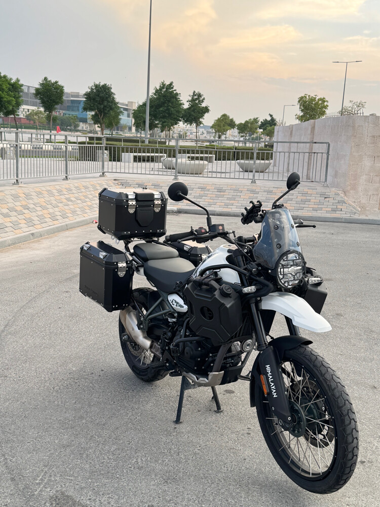Himalayan 452 adventure bike  - 9