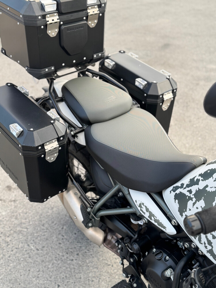 Himalayan 452 adventure bike  - 4