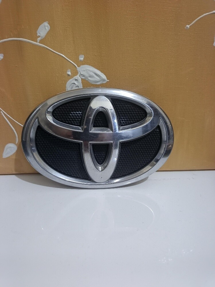 Toyota logo - 3