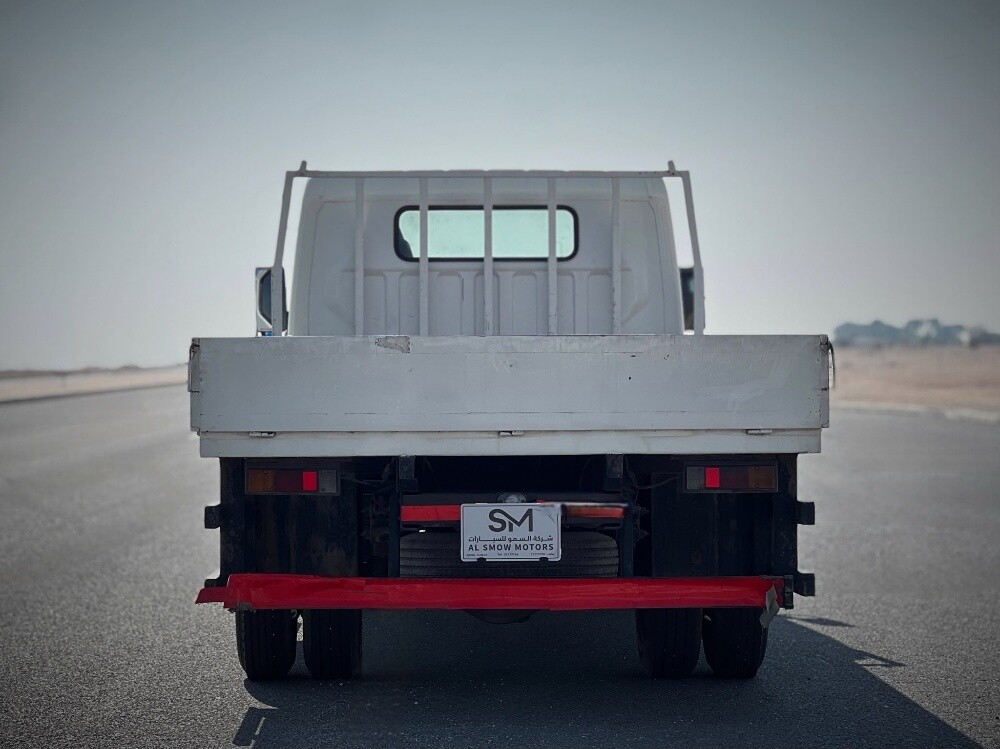 Mitsubishi Canter 2020 - 9