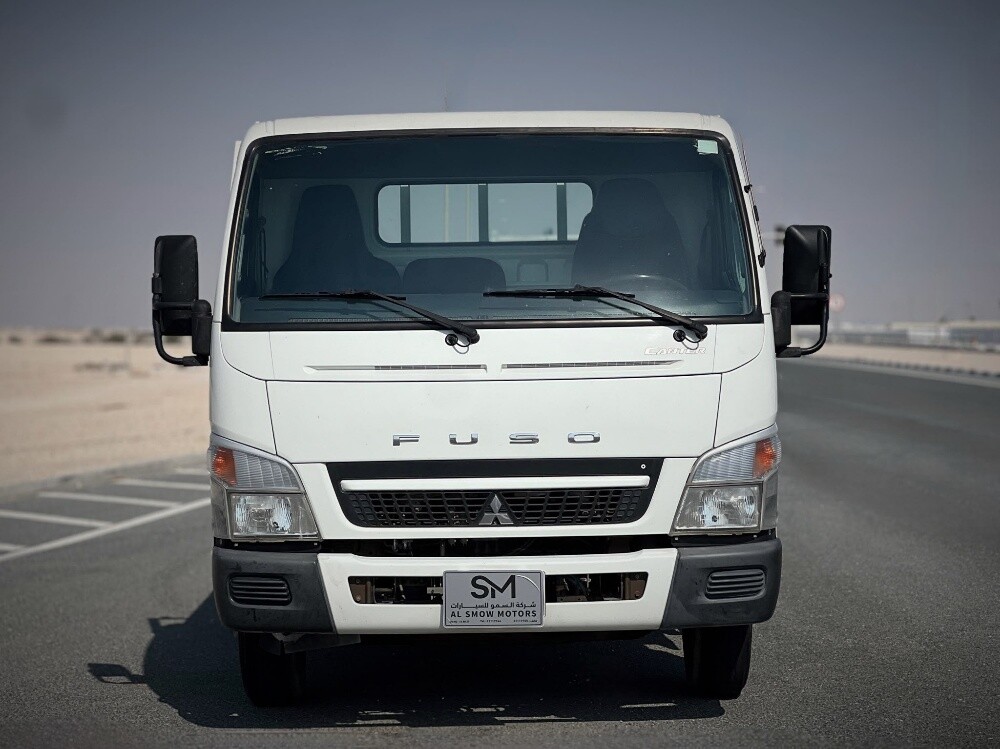 Mitsubishi Canter 2020 - 2