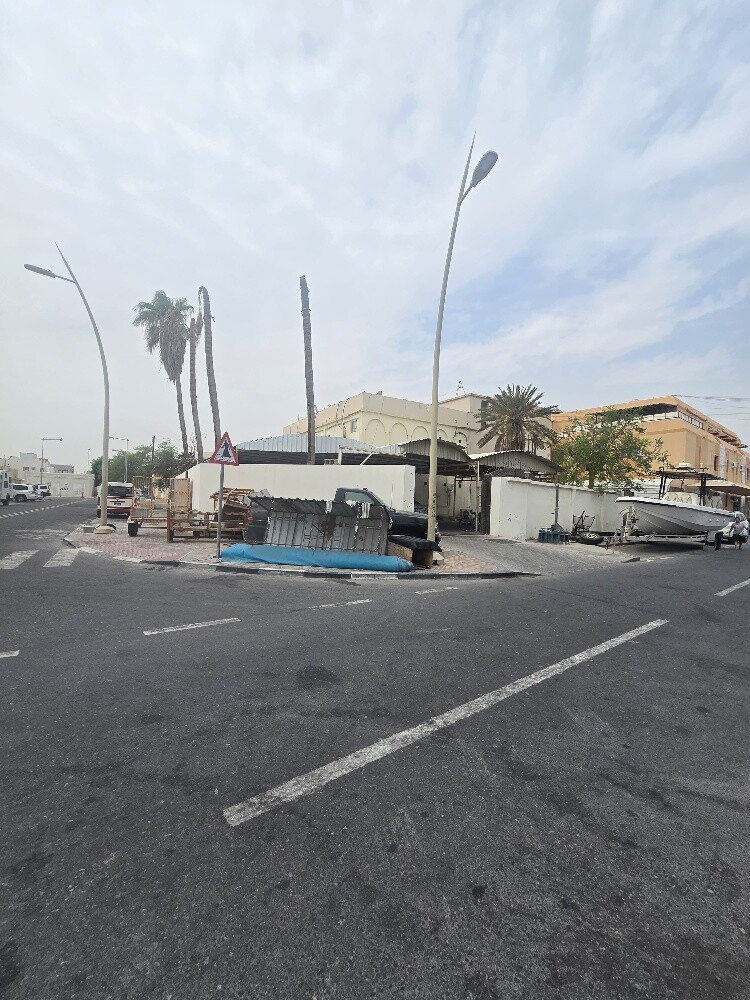 للببع  بيت شعبي في السلطه الجديدة - 1