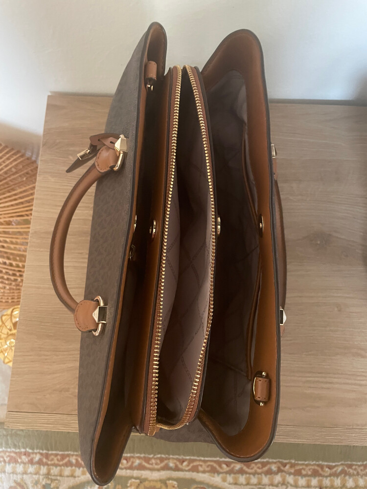 Michael kors bag - 3