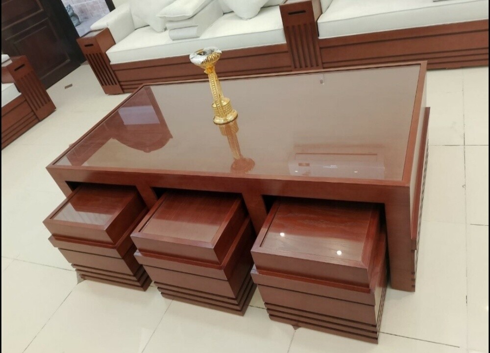أرومة للأثاث والستائر
نقدم لكم أ - 5