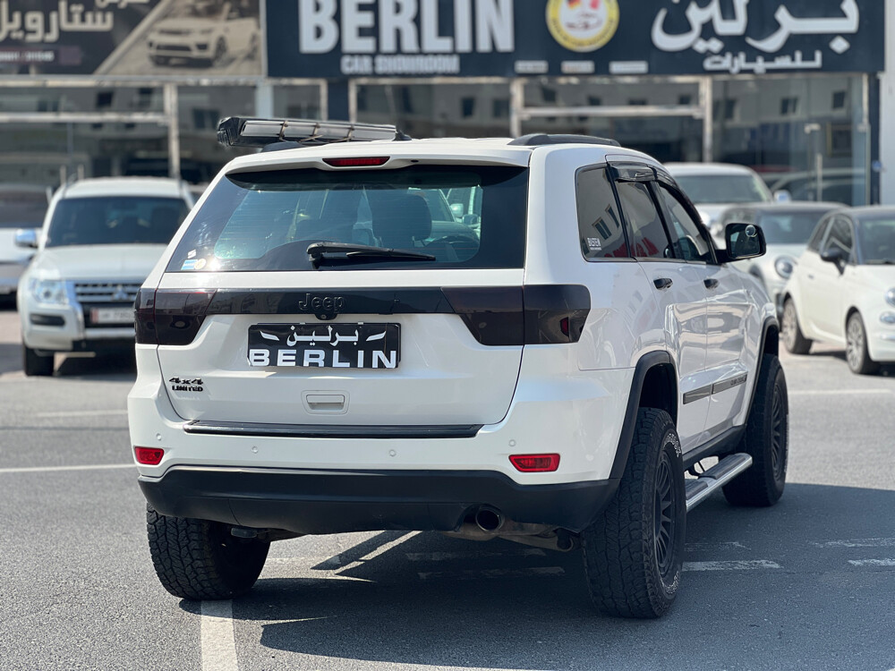 جيب شيروكي ٢٠١٢ - 4