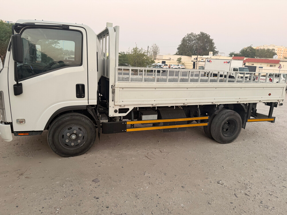 Isuzu truck for sale - 3