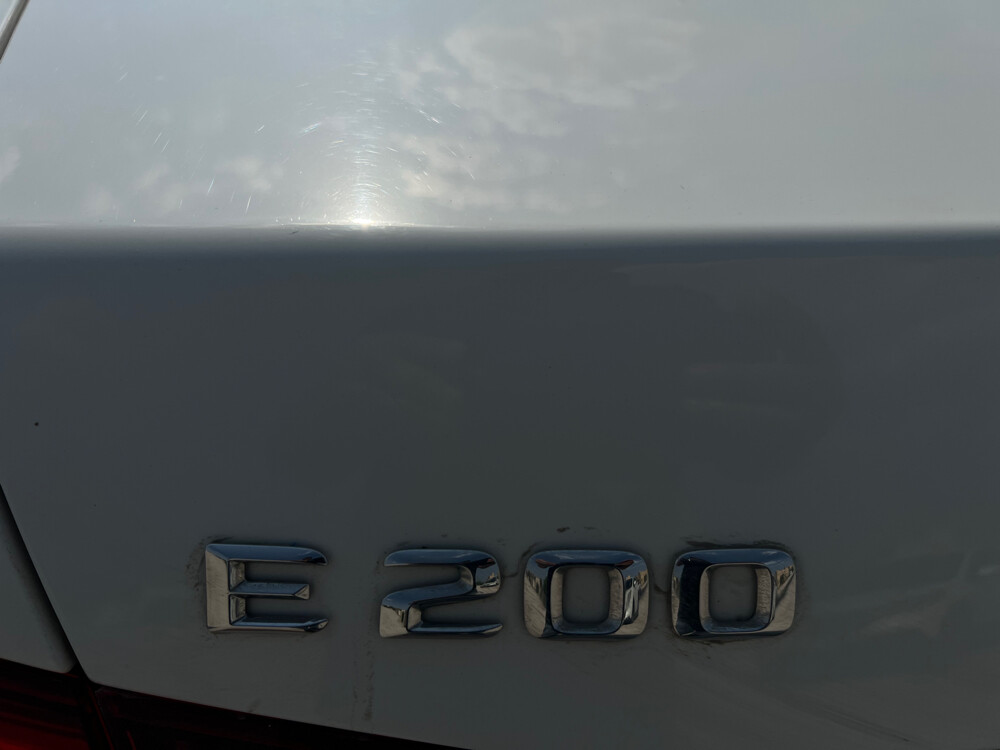 mercedez benz E200 2016 4 cylender  - 4