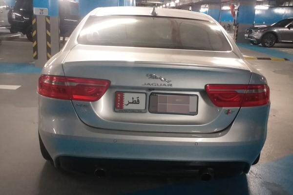 Jaguar XE S - 3