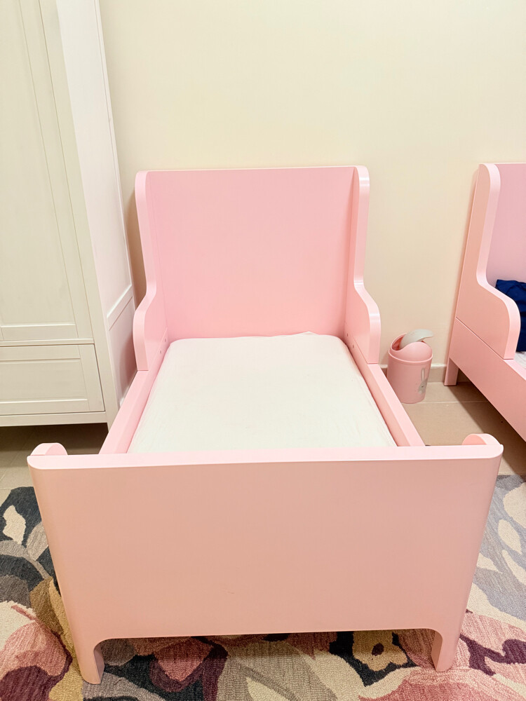ikea extendable kids bed  - 2