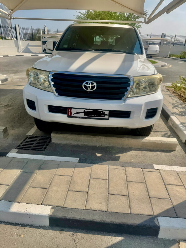 Land Cruiser G standard 2014 eco mo - 2
