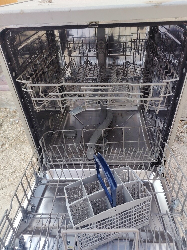 Dishwasher - 4