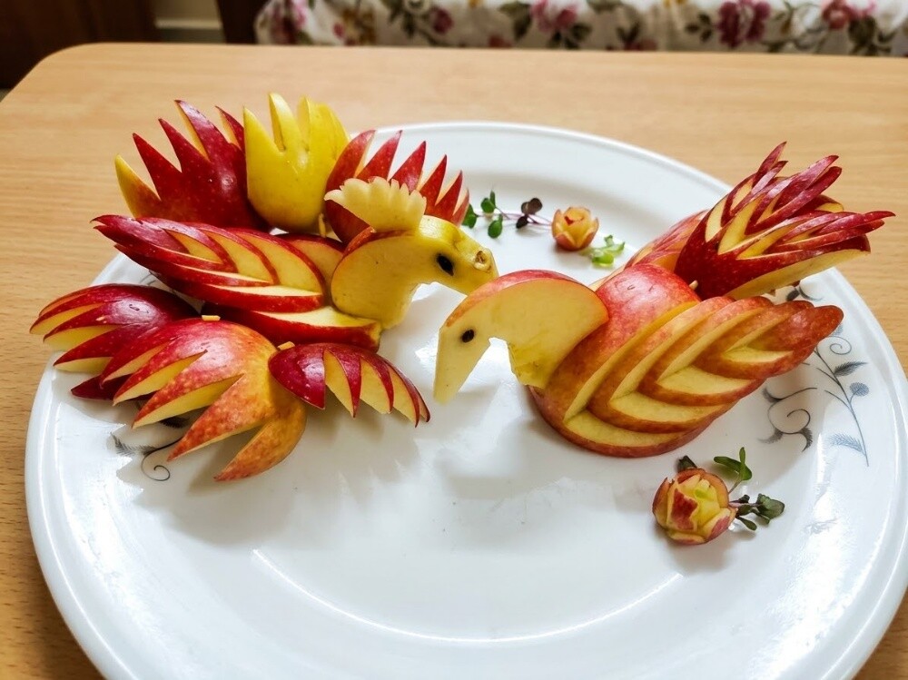 Royal Fruit Carvings - 7