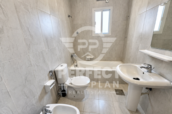 Standalone villa  in Al Duhail, - 7
