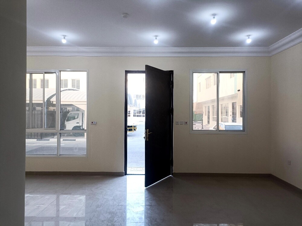 Brand new villas for employees, fir - 12
