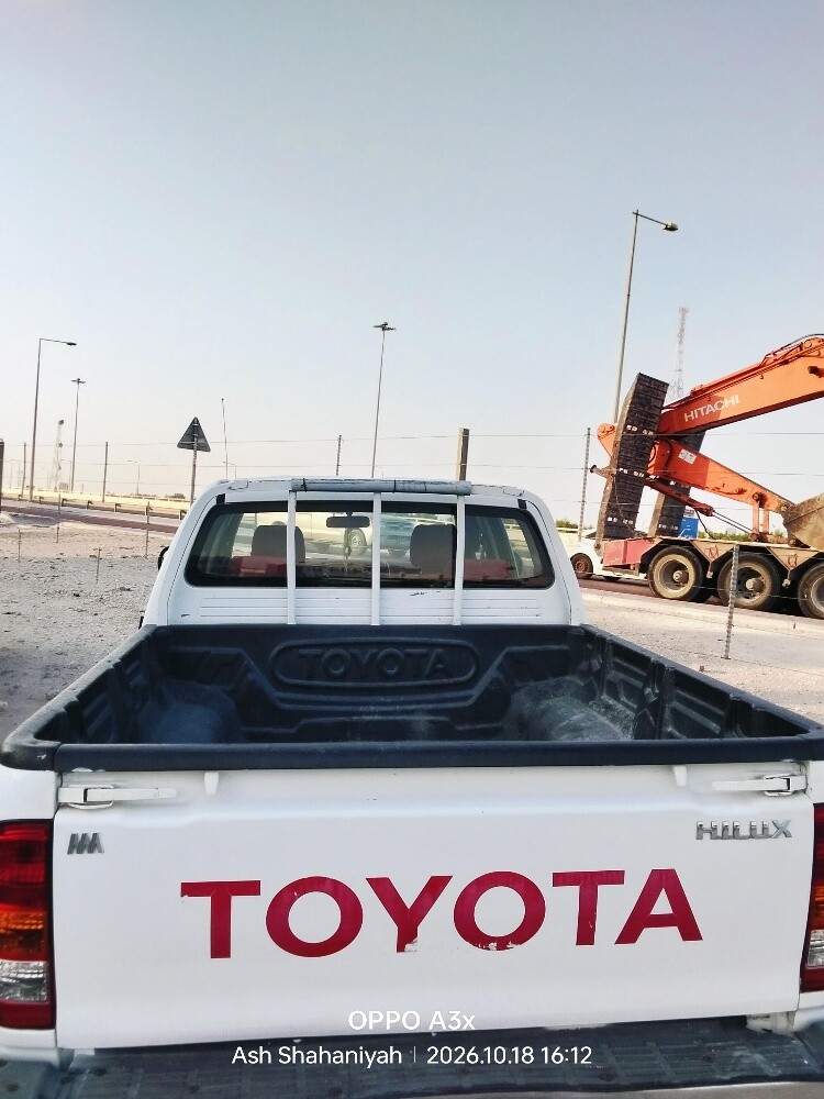 Toyota Hilux - 6