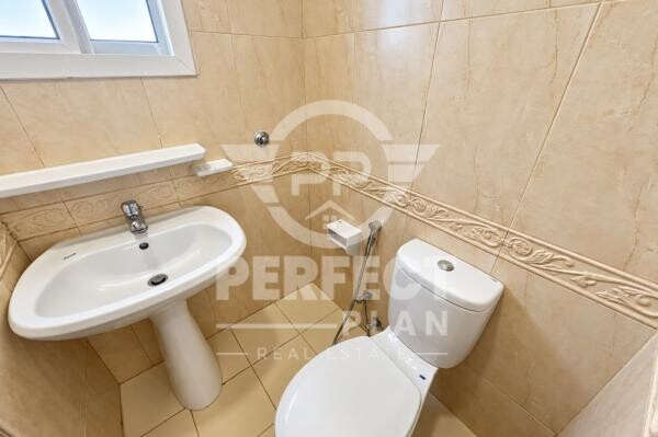 Standalone Villa in Al Duhail - 3