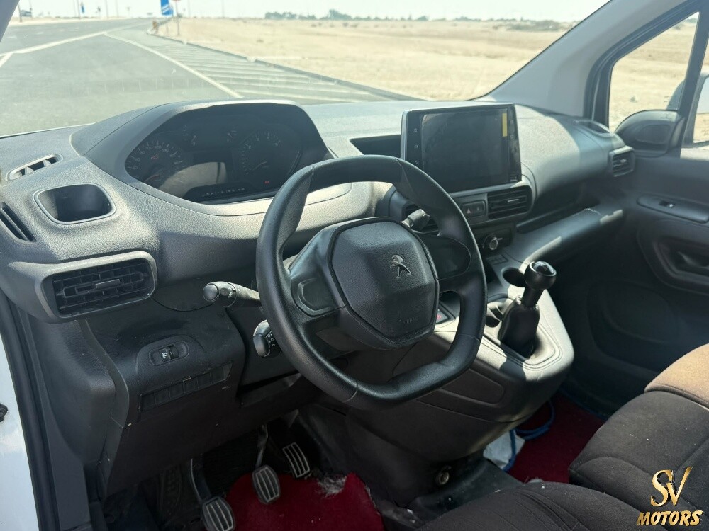 بيجو بارتنر 2023 قير عادي - 7