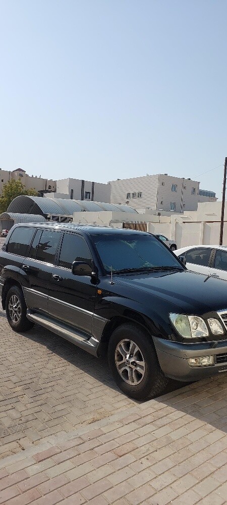 lexus lx470 - 2