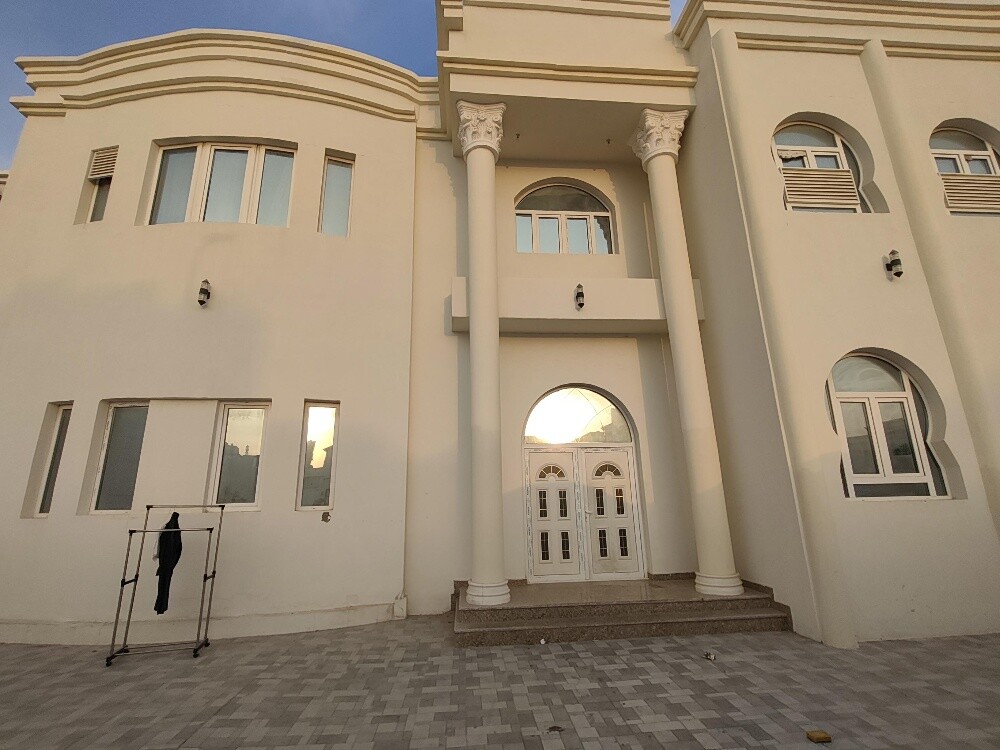 للبيع فيلا مساحة 908 م الهلال2023 - 3