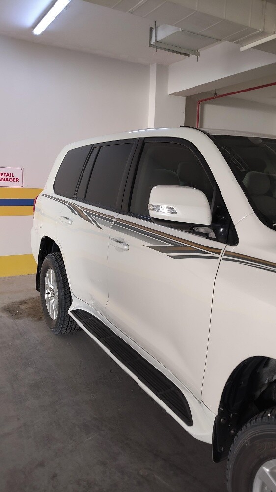 Land cruiser - 8