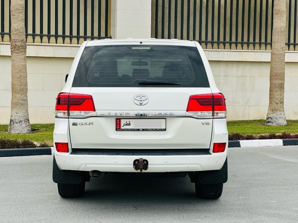 Land cruiser - 13