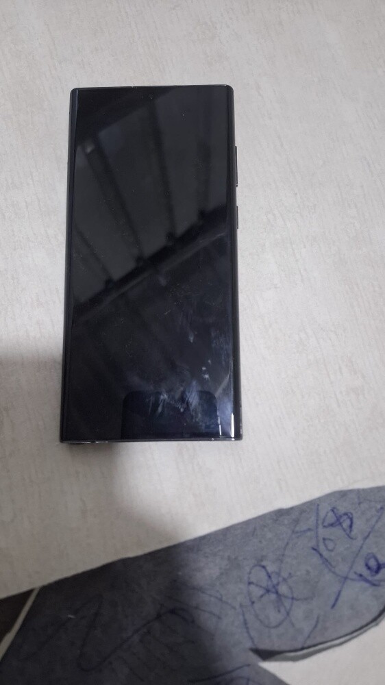 SAMSUNG S22 ULTRA - 3