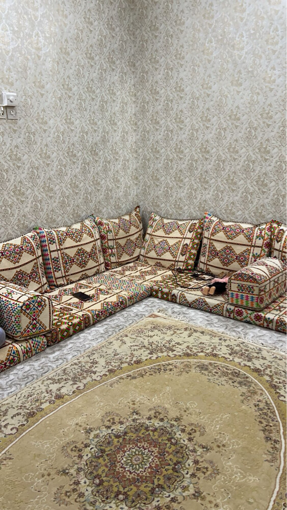 للبيع جلسه ارضيه - 1
