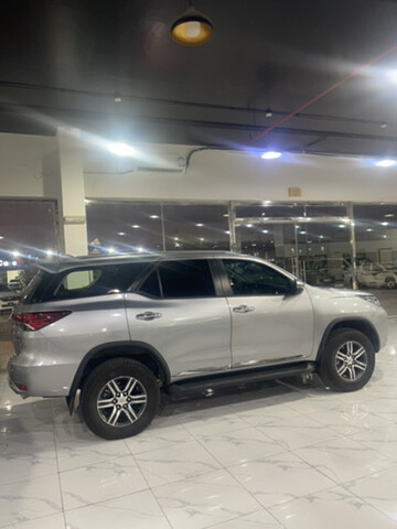 showroom Mubarak Al QAHTANI  - 8