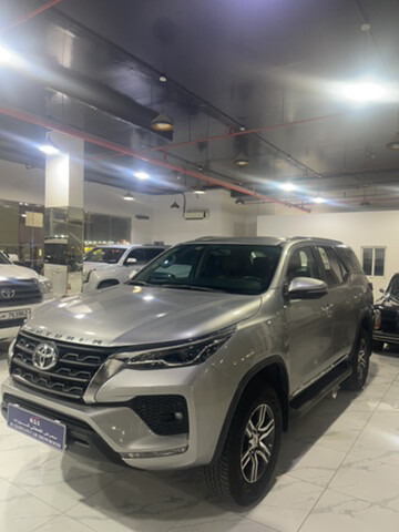 showroom Mubarak Al QAHTANI  - 5