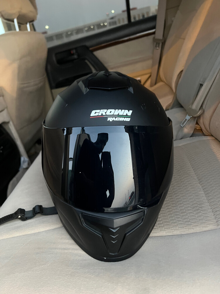crown helmet  - 2